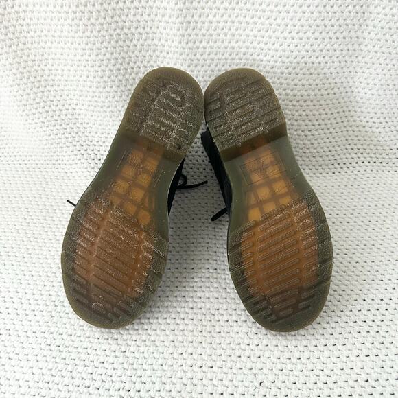 Doc Martens 1460 Pascal Black Leather Virginia Lace Up 8 Eyelet Boots 7 w/ Box - Picture 9 of 10